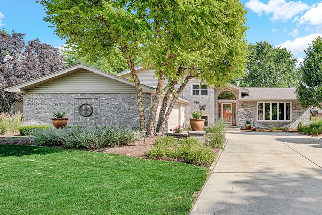 10616 Willow Avenue, Mokena, IL 60448