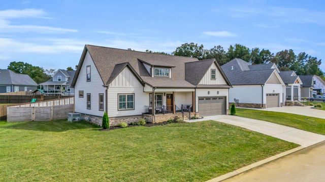 7392 Paxton Circle, Hixson, TN 37343
