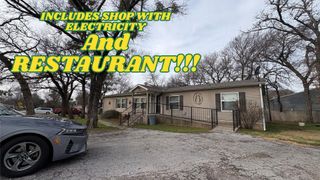 100 Live Oak Street, Sanctuary, TX 76020