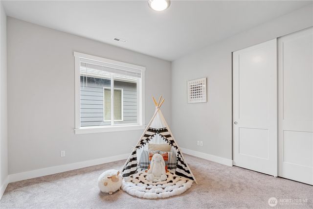 7230 NE 129th St, Kirkland, WA 98034