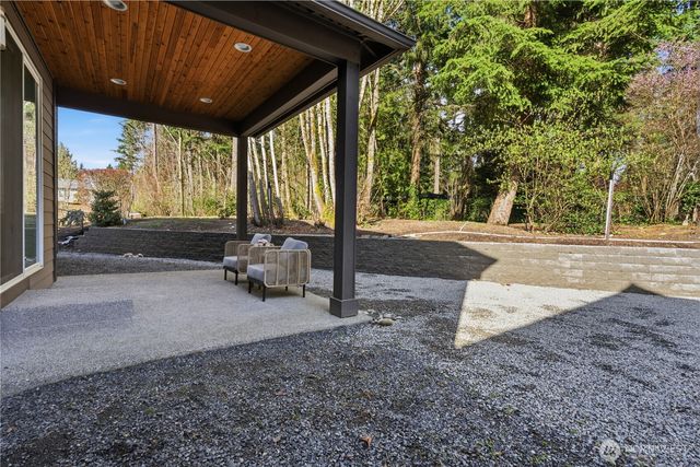 7230 NE 129th St, Kirkland, WA 98034