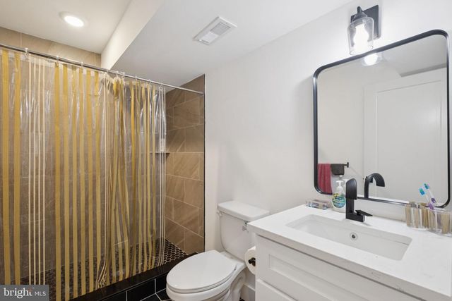 5301 MASTER ST, Philadelphia, PA 19131