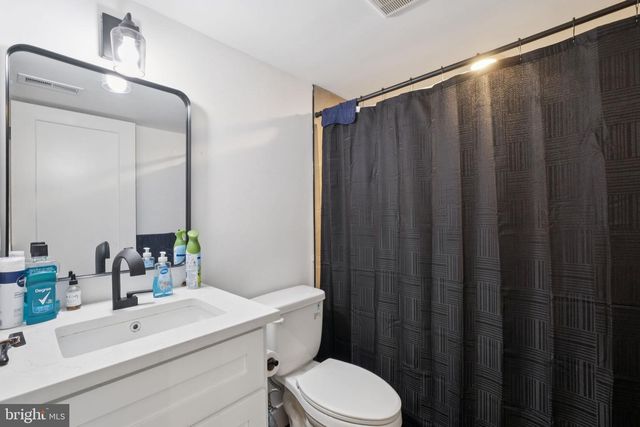 5301 MASTER ST, Philadelphia, PA 19131