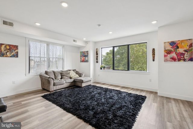 5301 MASTER ST, Philadelphia, PA 19131