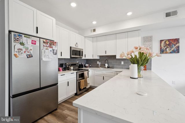 5301 MASTER ST, Philadelphia, PA 19131