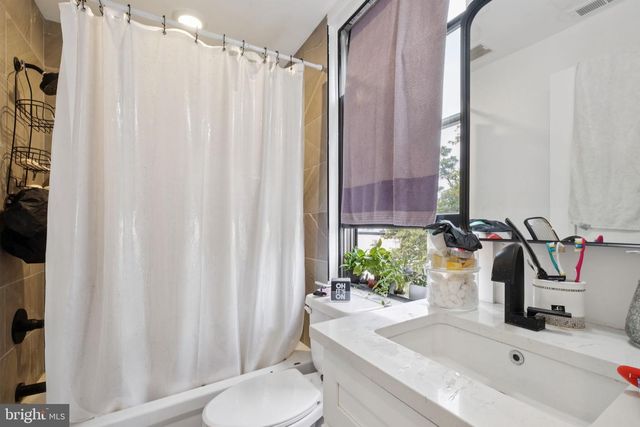 5301 MASTER ST, Philadelphia, PA 19131