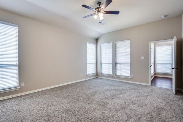 205 Chester Drive, Lewisville, TX 75056