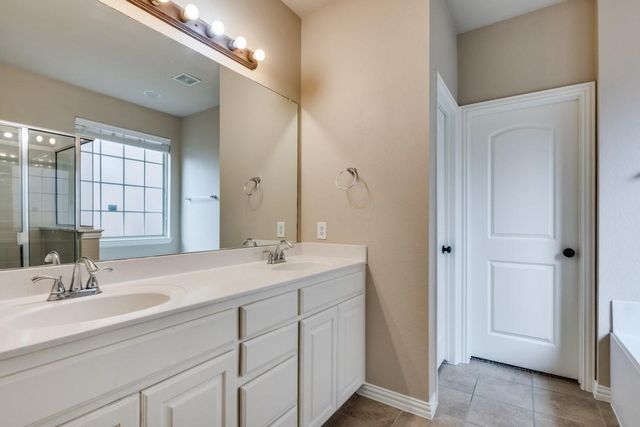 205 Chester Drive, Lewisville, TX 75056