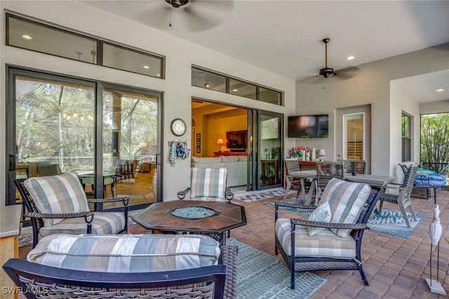 7315 Lantana CIR N, Naples, FL 34119