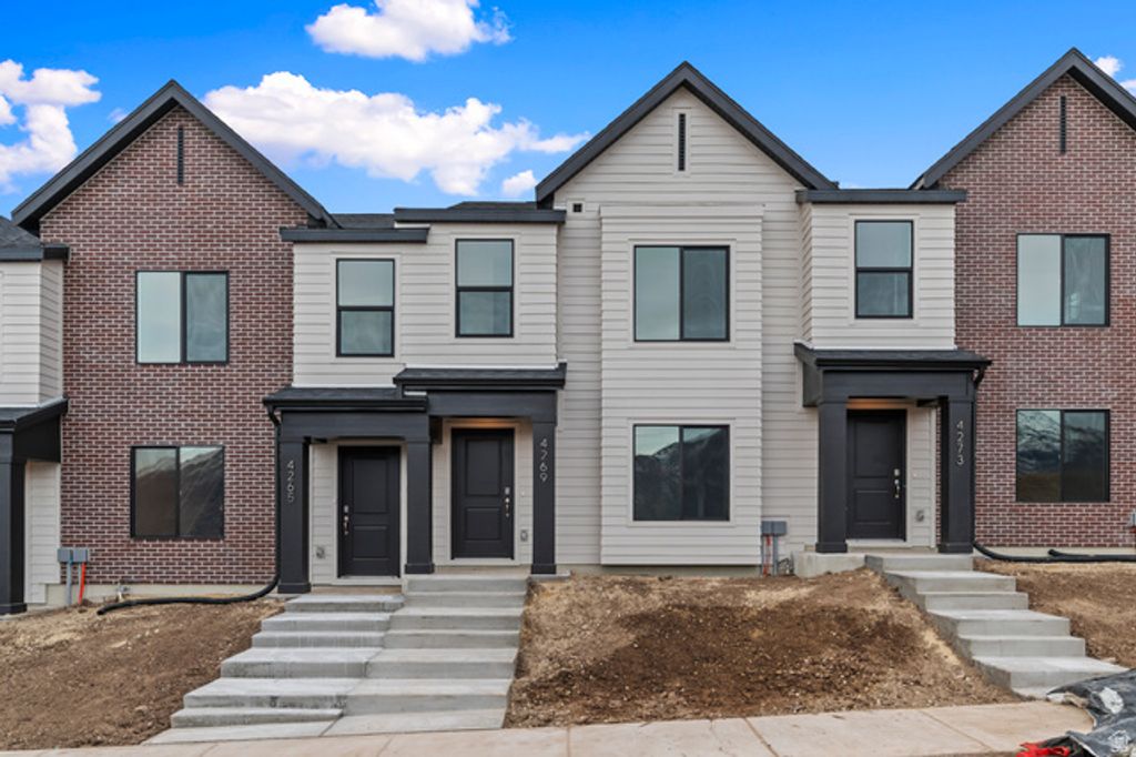 Image 1 of property listing at 4369 N BUCKSTONE WAY #1390, Lehi, UT 84048