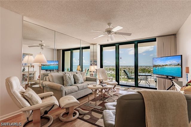 260 Seaview CT 1609, Marco Island, FL 34145