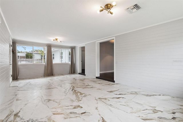 2001 GALE STREET, Orlando, FL 32803