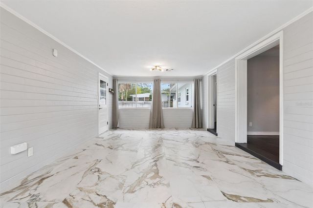 2001 GALE STREET, Orlando, FL 32803