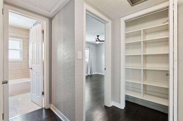 2001 GALE STREET, Orlando, FL 32803