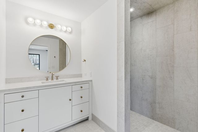 1318 S Jones Mill Lane, Springfield, MO 65809