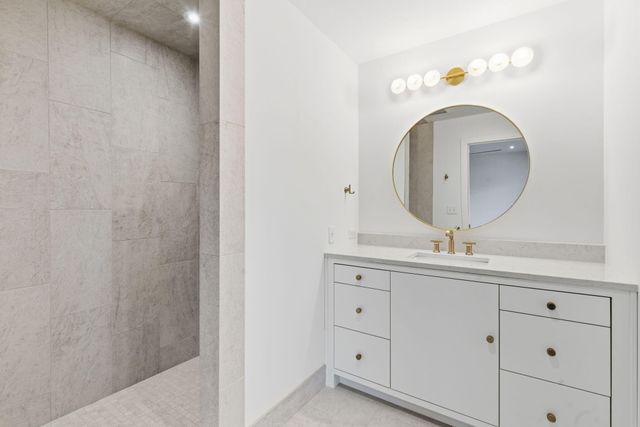 1318 S Jones Mill Lane, Springfield, MO 65809