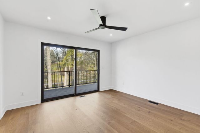 1318 S Jones Mill Lane, Springfield, MO 65809