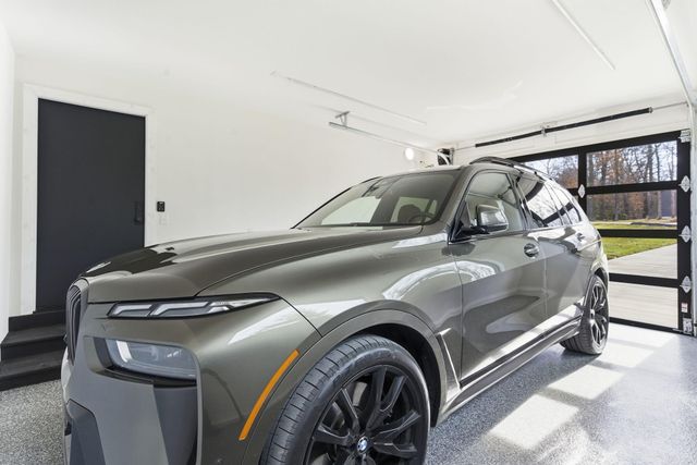 1318 S Jones Mill Lane, Springfield, MO 65809