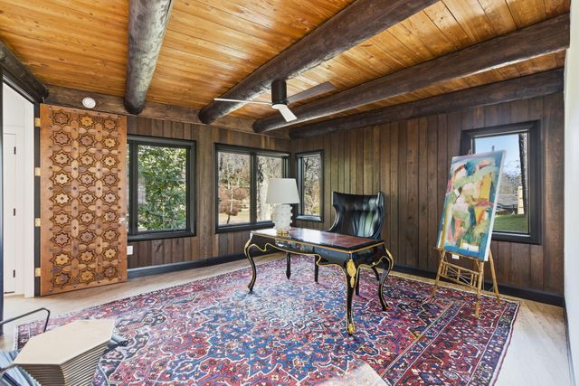 1318 S Jones Mill Lane, Springfield, MO 65809