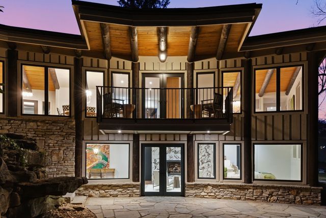 1318 S Jones Mill Lane, Springfield, MO 65809