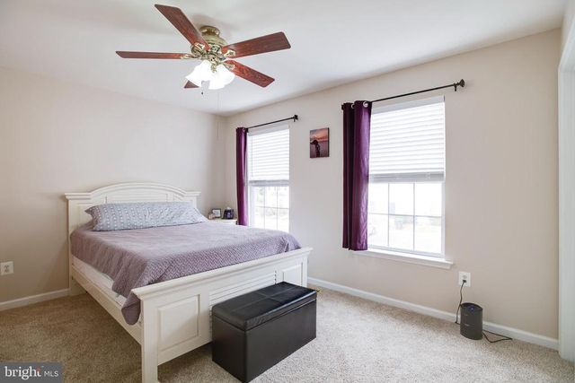 7686 WANKOMA DR, Remington, VA 22734