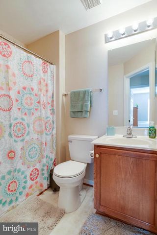 7686 WANKOMA DR, Remington, VA 22734