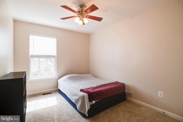 7686 WANKOMA DR, Remington, VA 22734