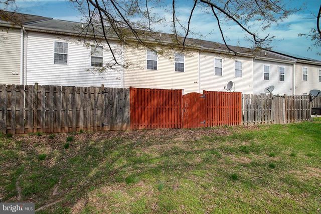 7686 WANKOMA DR, Remington, VA 22734