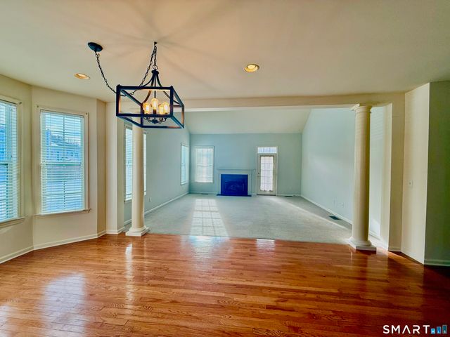 3 Brookside Drive 3, Middlebury, CT 06762