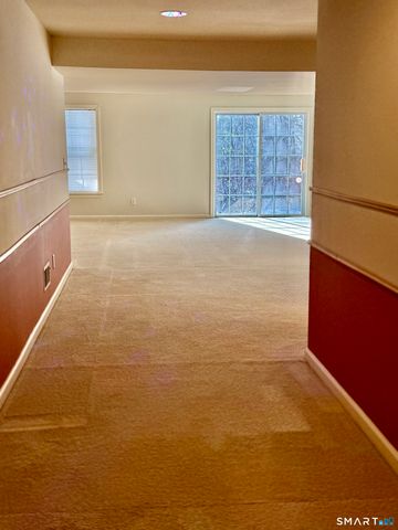 3 Brookside Drive 3, Middlebury, CT 06762