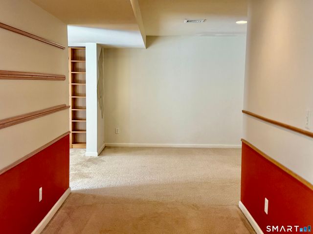 3 Brookside Drive 3, Middlebury, CT 06762