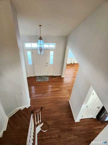 3 Brookside Drive 3, Middlebury, CT 06762