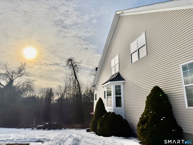 3 Brookside Drive 3, Middlebury, CT 06762