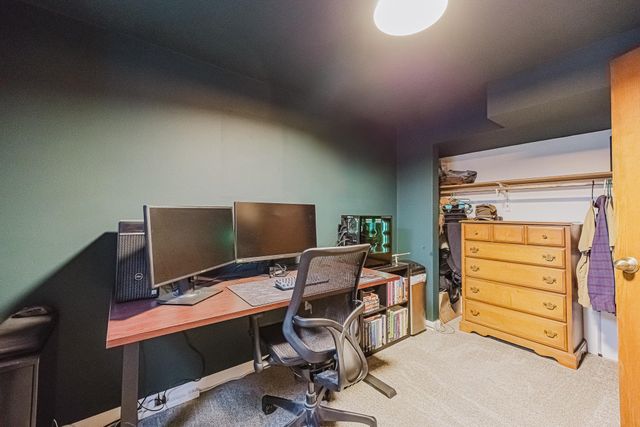 519 10th Avenue E, West Fargo, ND 58078