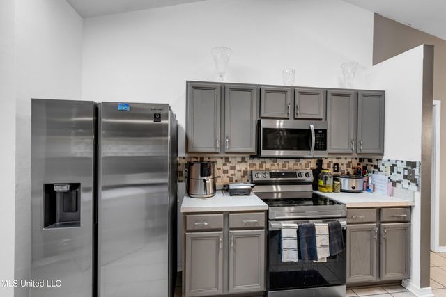 13614 Huntington Circle, Gulfport, MS 39503