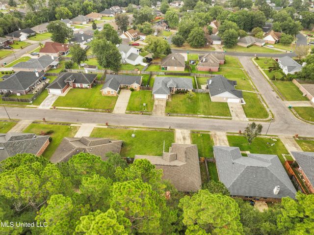 13614 Huntington Circle, Gulfport, MS 39503