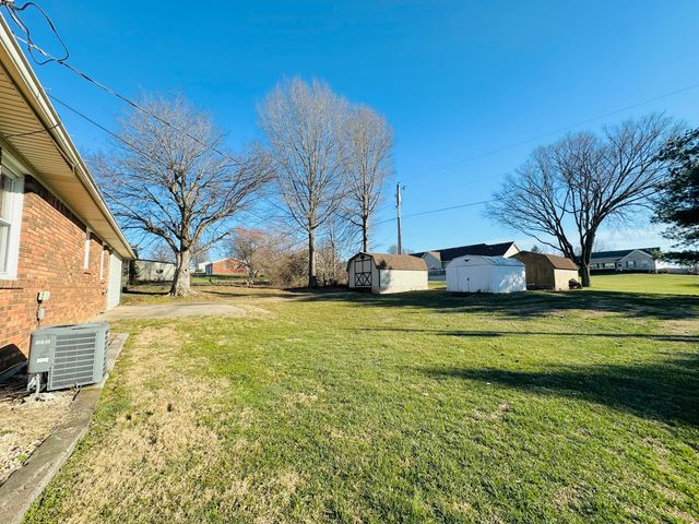 131 Eastwood Drive, Stanford, KY 40484