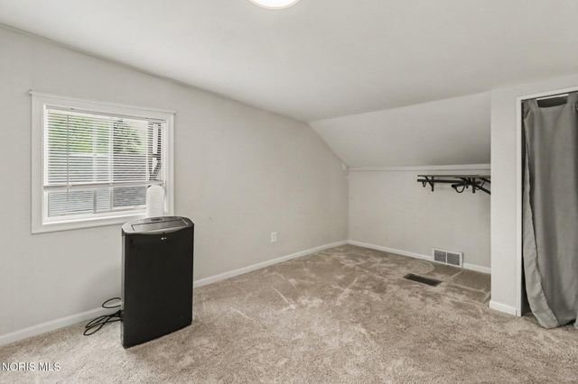 5518 Merriman Drive, Sylvania, OH 43560