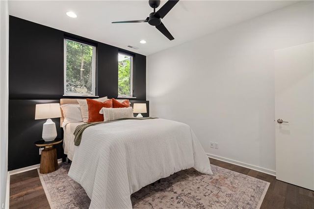 2549 Tracy Avenue, Kansas City, MO 64108