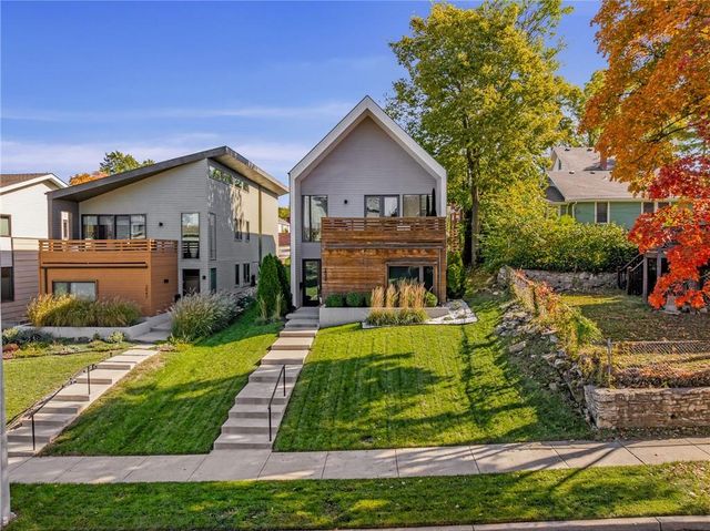 2549 Tracy Avenue, Kansas City, MO 64108
