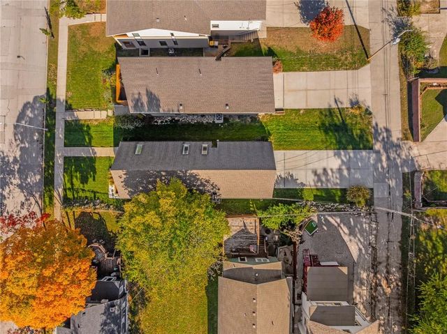 2549 Tracy Avenue, Kansas City, MO 64108