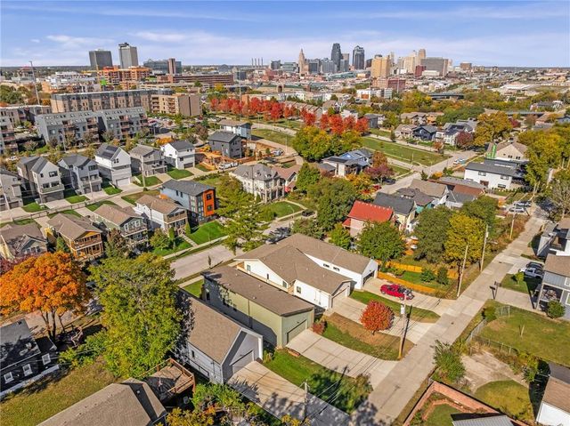 2549 Tracy Avenue, Kansas City, MO 64108