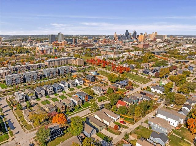 2549 Tracy Avenue, Kansas City, MO 64108