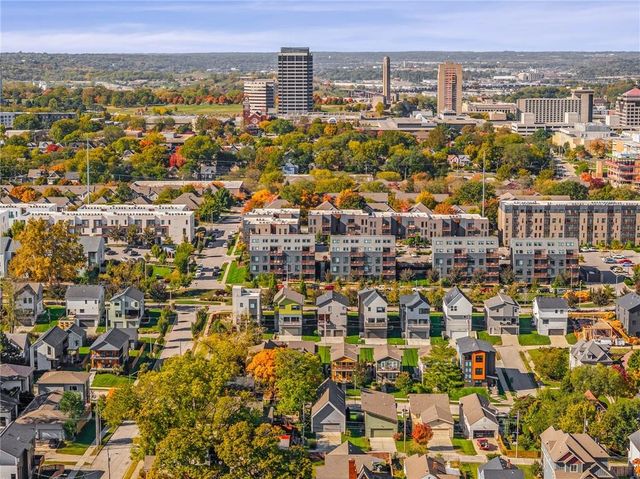 2549 Tracy Avenue, Kansas City, MO 64108