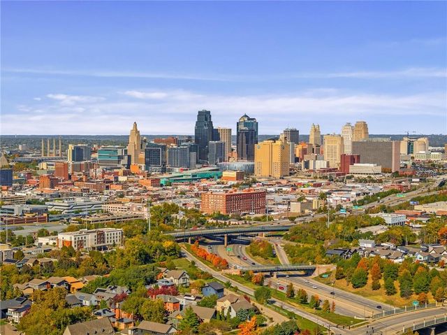 2549 Tracy Avenue, Kansas City, MO 64108