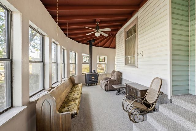 1028 Jefferson St, Kerrville, TX 78028