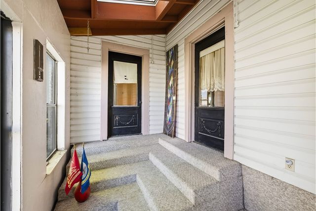 1028 Jefferson St, Kerrville, TX 78028