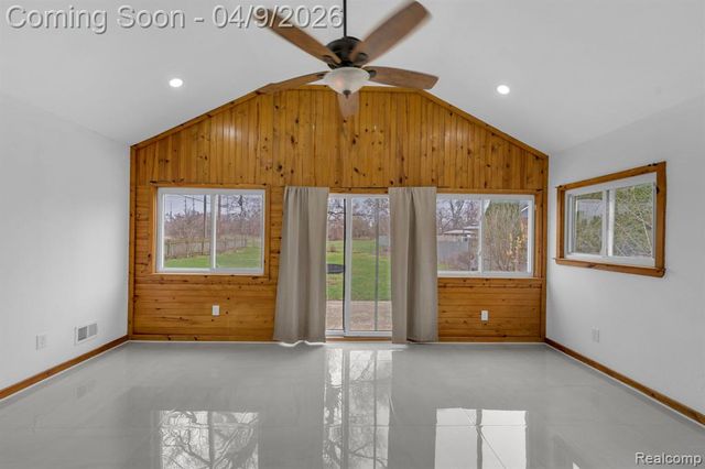 714 9th Street, Wyandotte, MI 48192