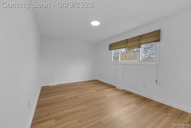 714 9th Street, Wyandotte, MI 48192