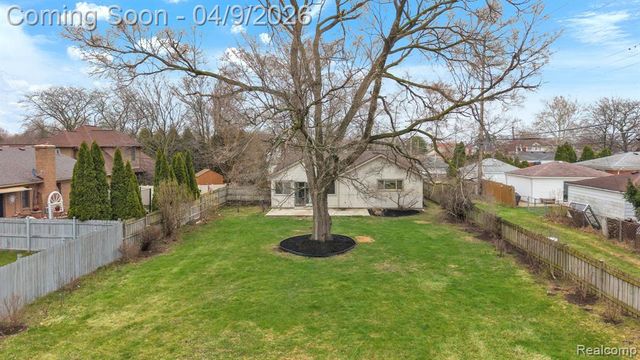 714 9th Street, Wyandotte, MI 48192